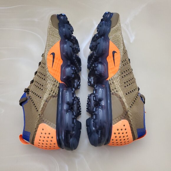 nike vapormax golden beige racer blue